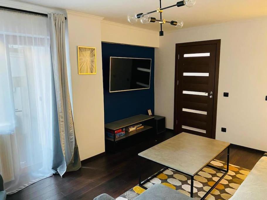 Aparthotel City Center Targu Ocna Luaran gambar